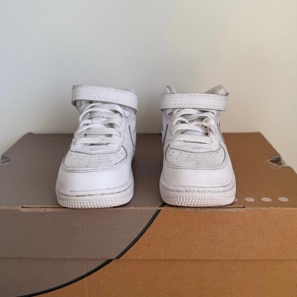 Nike Air Force 1 Mid ‘Triple White’ Toddler Sneakers - SZ 8 C - Picture 11 of 14